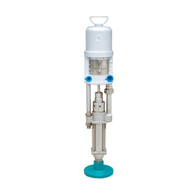 Model RD4:1 Pneumatic Piston Pump, 4:1 Pressure Ratio